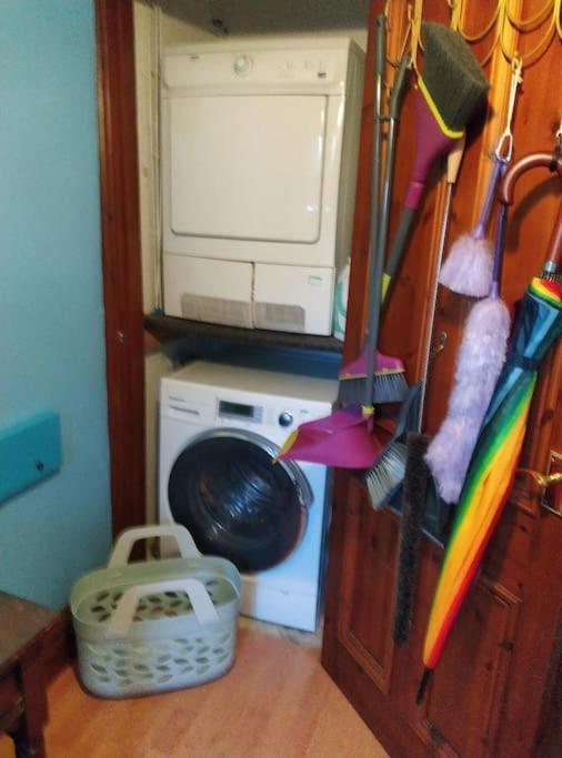 Holiday home Bronte Stables - Cozy Period House With Parking And Walled Garden
